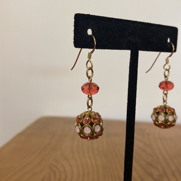 Gold Tone & Bead Dangle Earrings - Picture 3 of 8